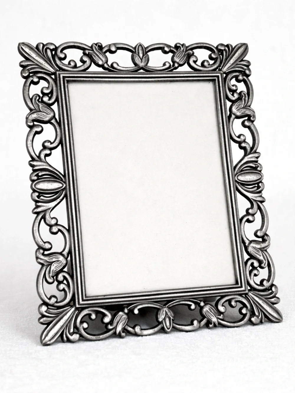 Vintage Ornate Silver Frame 3.5x5 Made in Korea
